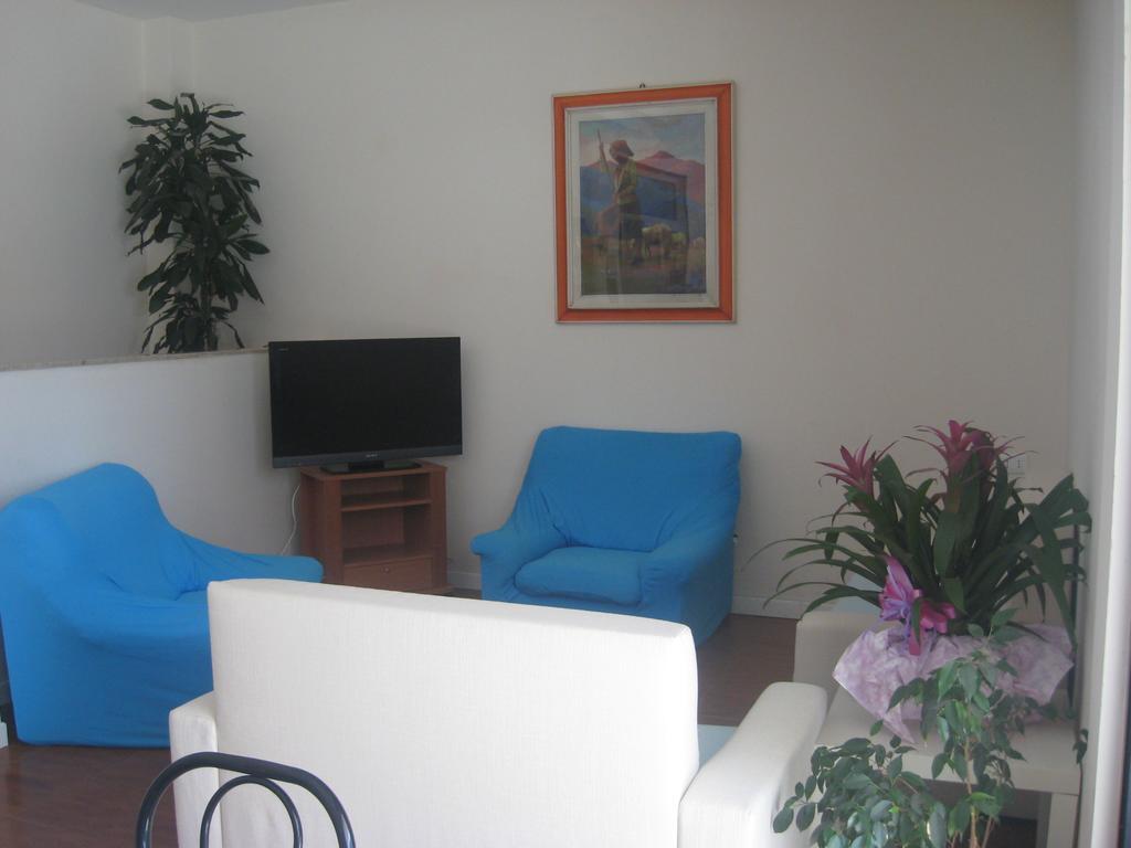 Hotel Cosmopolita Rimini Ngoại thất bức ảnh